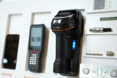 海康機器人憑工業(yè)相機、視覺矩陣、讀碼器控制器閃耀 VisionChina2025